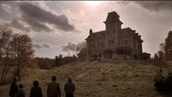 A scene portraying the Marsten House in Salem's Lot | Image source: Max on YouTube